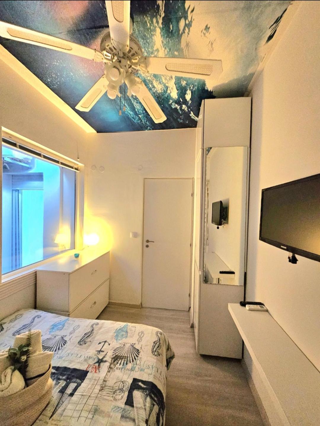 Sun Sea No 3 Appartement Peraía Buitenkant foto